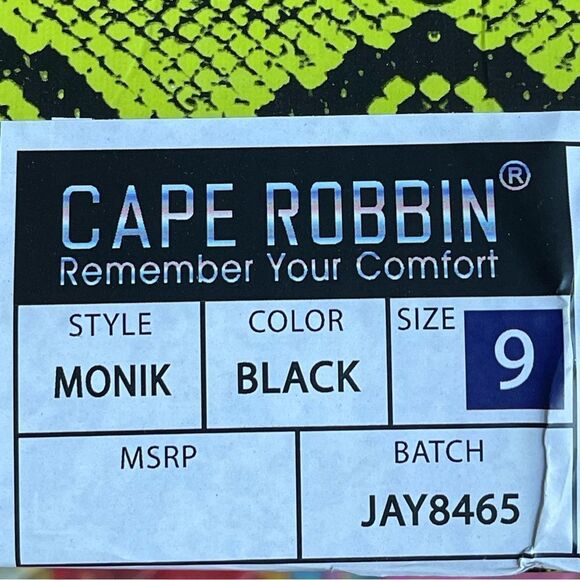 Cape Robbin Monik Platform Chelsea Ankle Boots with Chunky Block Heels Booties M - Picture 7 of 10